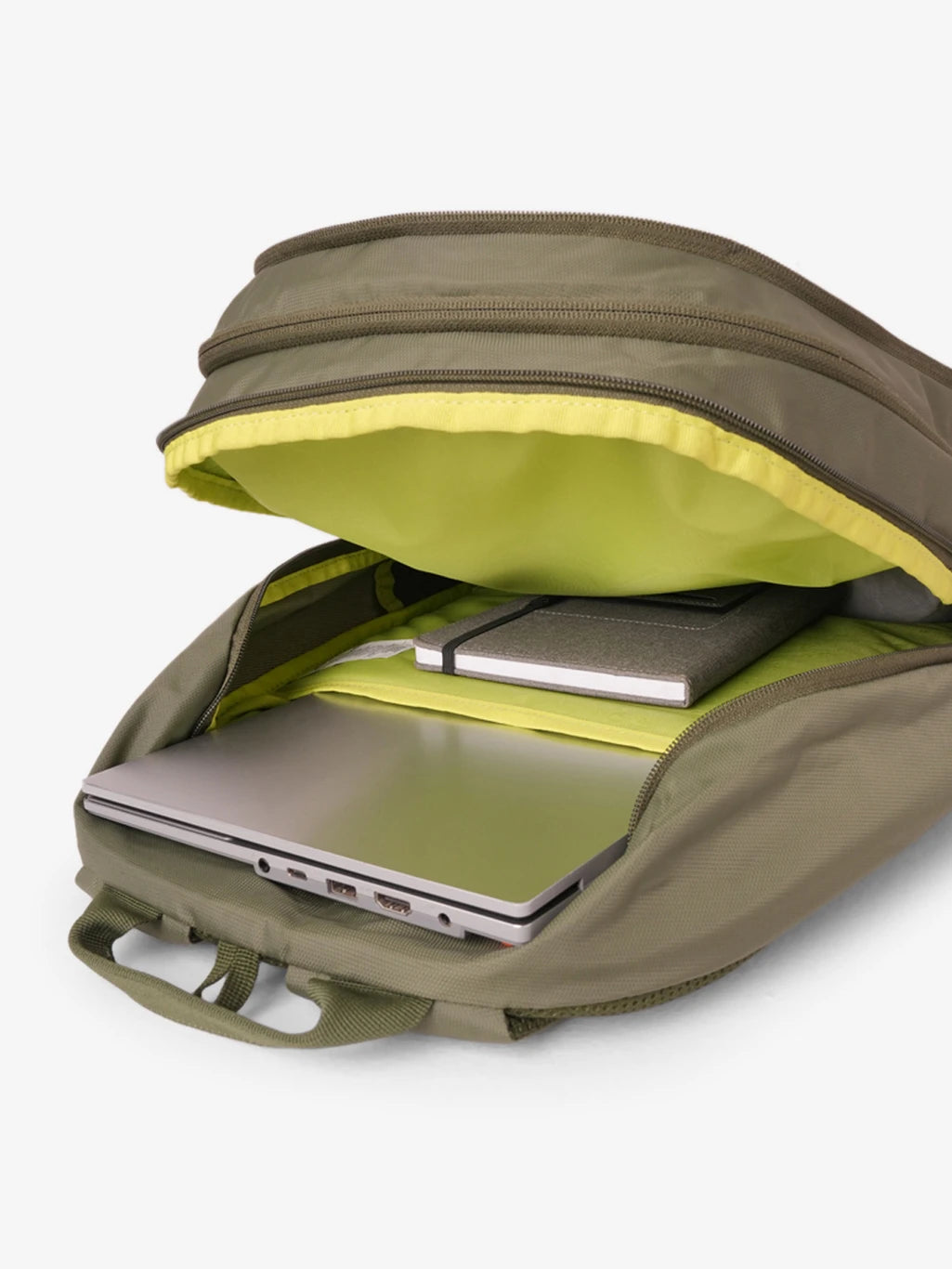 Wildcraft Large 45 L Laptop Backpack Howler_LPBP_45L Pro_Olive (Green)