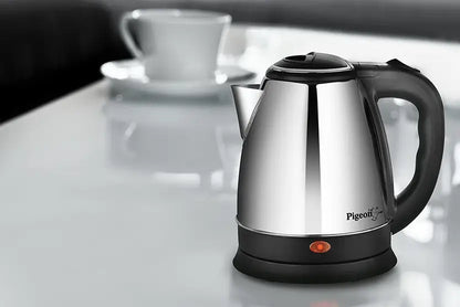 Pigeon Favourite 1.5L Electric Kettle (1.5 L, Silver)